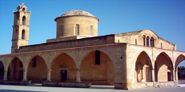 Kuzey Kıbrıs Aziz Mamas Kilisesi / Güzelyurt