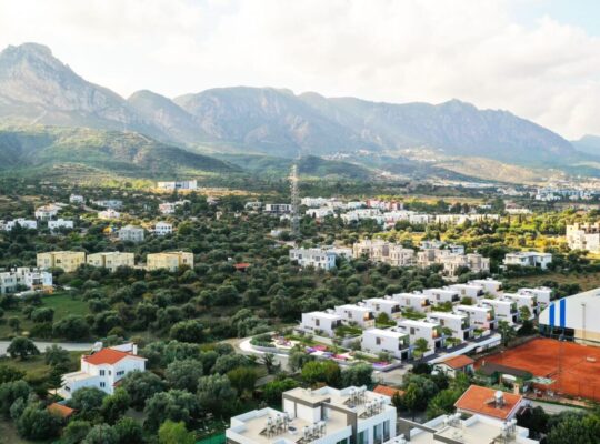 Satılık Kıbrıs Girne 183 m2 Dubleks 3+1 Villa
