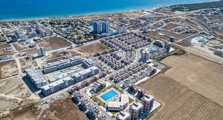 Kuzey Kıbrıs İskele Satılık Site içinde 1+1 Ev