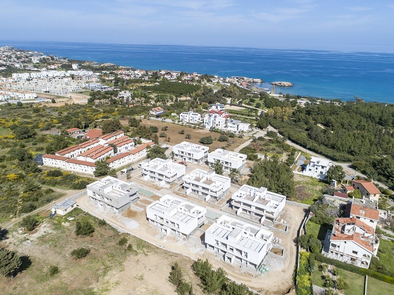 Kıbrıs Girne Alsancak Satılık 2+1 Site İçinde 102 m2
