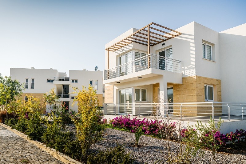 Kıbrıs Girne Esentepe Satılık 54 m2 Site içinde 1+1