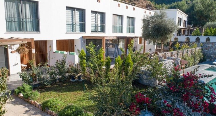 Kuzey Kıbrıs Girne Vadi Arası Yeşillik İçinde Villa Projesi