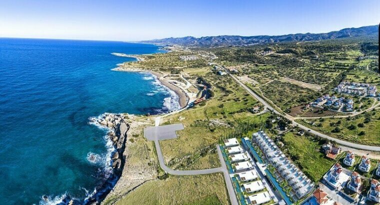 Kıbrıs Girne Esentepe Satılık 4+1 Özel Yüzme Havuzlu