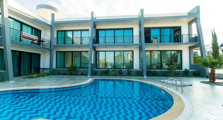 Kıbrıs Girne Alsancak Satılık 1+1 Havuzlu Sitede Ev