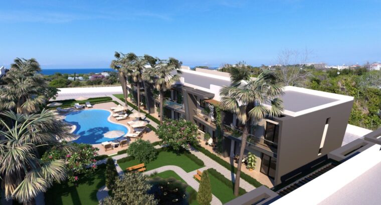 Kıbrıs Girne Alsancak Satılık Havuzlu Sitede 2+1 ev