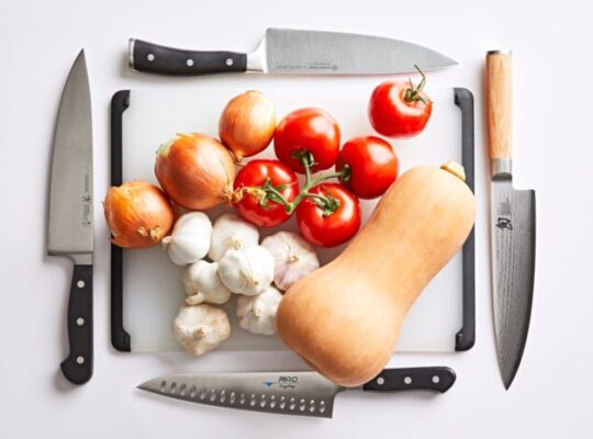 Bıçak Setleri Mutfaktaki En Önemli Yardımcılarınız